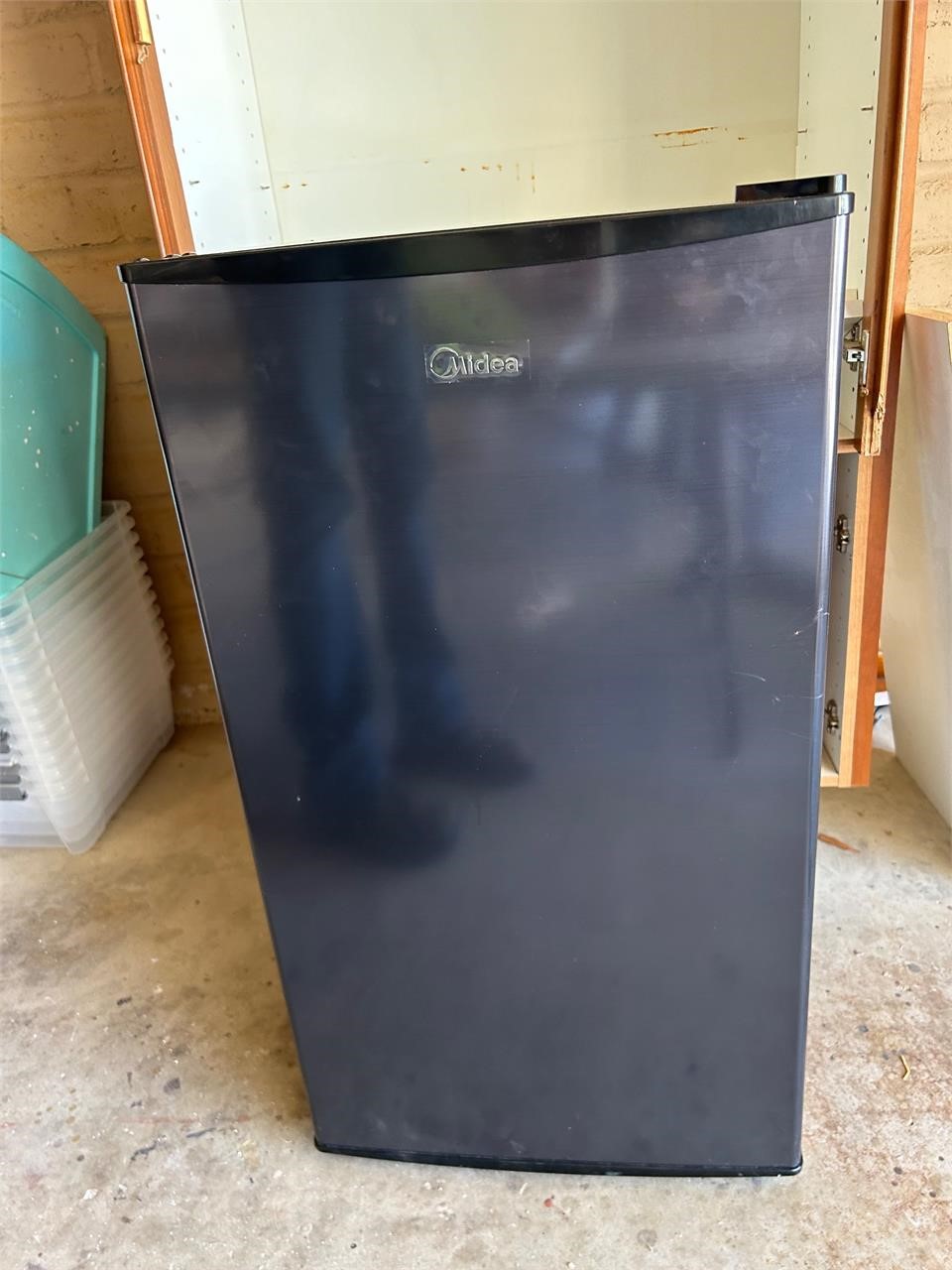 Midea Mini Fridge 3.3 Cubic Feet