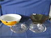 mixing /serving bowls .