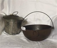 Antique Cast-iron Pot  &  Hundred-year-old  Mould