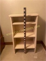 Unique Design Small Wooden Shelf