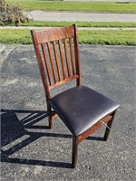LEATHER AND WOOD FOLDING CHAIR