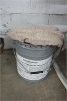 5 Gallon Bucket of Roof Coating w/ Cushion