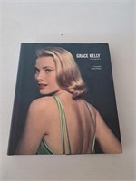 GRACE KELLY A LIFE IN PICTURES