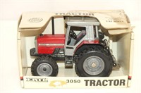 Massey Ferguson 3050 1/32 Ertl Tractor