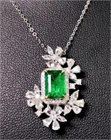 2.1ct Natural Emerald 18Kt Gold Pendant