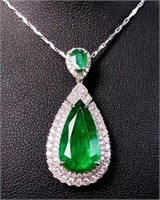 5.4ct Natural Emerald 18Kt Gold Pendant