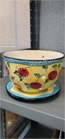 Decorative porcelain 7 in Berry Bowl -Bella Casa