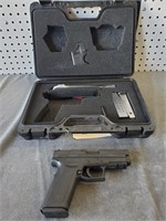 P729- Springfield XD45 Handgun