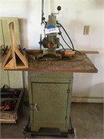 DeWalt radial arm saw with Dado Blades