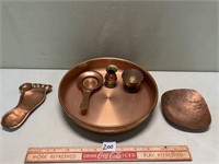 MIXED LOT OF COPPER GOODS