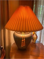 Cool legs bronze lamp with shade 20" w x 31" tall
