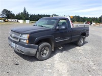 2004 Chevrolet 2500HD 8' S/A Pickup Truck