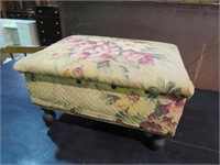 ANTIQUE PADDED LIFT TOP SEWING BOX