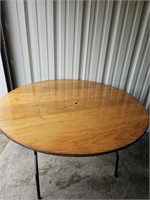 4' wooden fold up round table