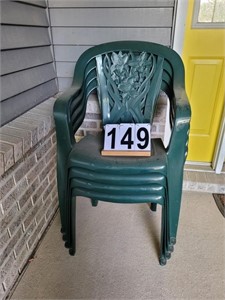 4 Stackable Plastic Patio Chairs (Front Porch)