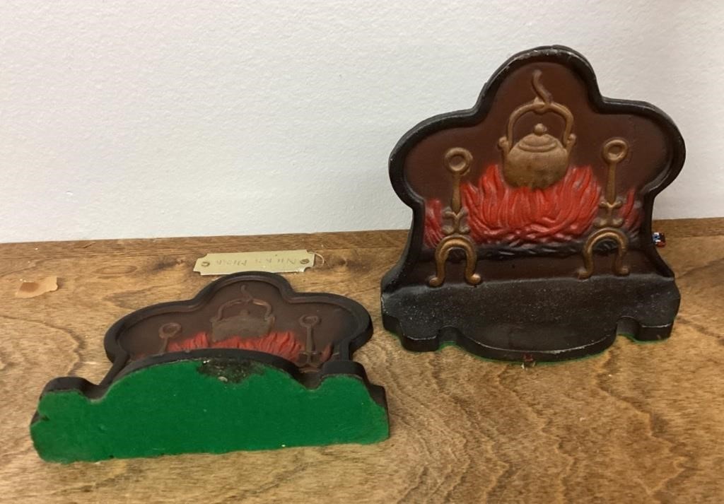 Cast iron fireplace book ends