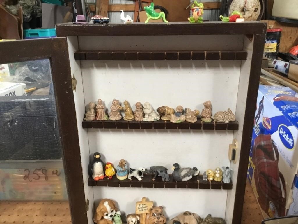 Small cabinet