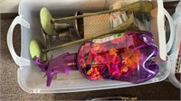 Small tote of toys ballon stand