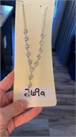 E2) New necklace