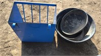 Stall Horse Feeder 3- Rubber Buckets