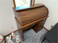 Wooden Roll Top Desk