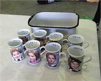 8 Shirley Temple mugs and a porcelain pan