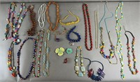 22pc Fashion Jewelry w/ Mostly Necklaces