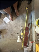 mop, 2 levels, desk lamp
