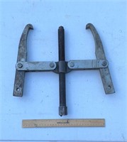 Large Gear Puller