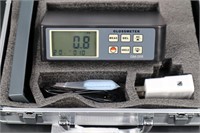 NIB Glossmeter GM-268 Surface Gloss Meter