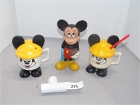 2 Mickkey Mouse Cups w lids