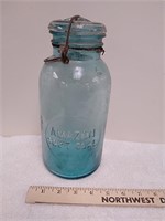 Amazing Swift seal blue jar vintage