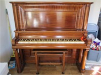 Chickory Upright Piano