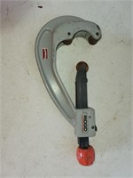 Rigid brand pipe cutter