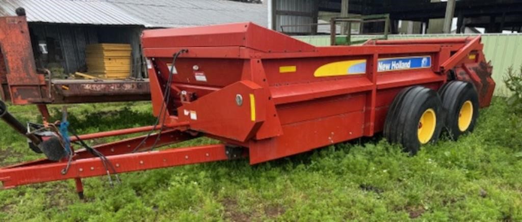 New Holland 195 Manure Spreader,rear discharge