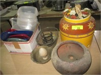 Box w/tupperware, decorative pots