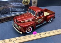 Road Legends 1/18 scale 1948 Ford F-1 Pick Up. F