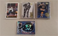 Unsearched Mixed Hockey Cards Incl. Manon Rheaume