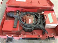 Hilti TE55 Hammer Drill with Fasteners