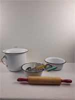 Enamel pot, 2 enamel bowls, kitchen utensils