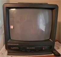 EMERSON 19" TV/VCR COMBO WITH REMOTE - 1995 MODEL