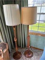 Adjustable wooden lamps