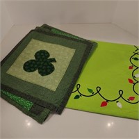 Holiday Placemat LOT