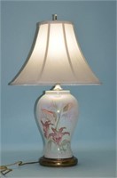 Opalescent Asian Style Lamp