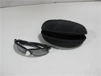 Oakley Sunglasses & Case Pre-Owned