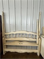 Poster Bed Frame ( NO SHIPPING)