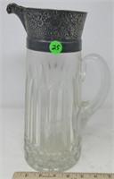 Glass pitcher with pewter top