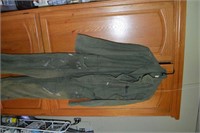 Mens med airforce coveralls