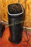 Honeywell Oscillating Fan 27H