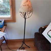 Nice Metal Tree Lamp